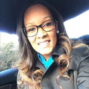 Meet your Posher, Shanika